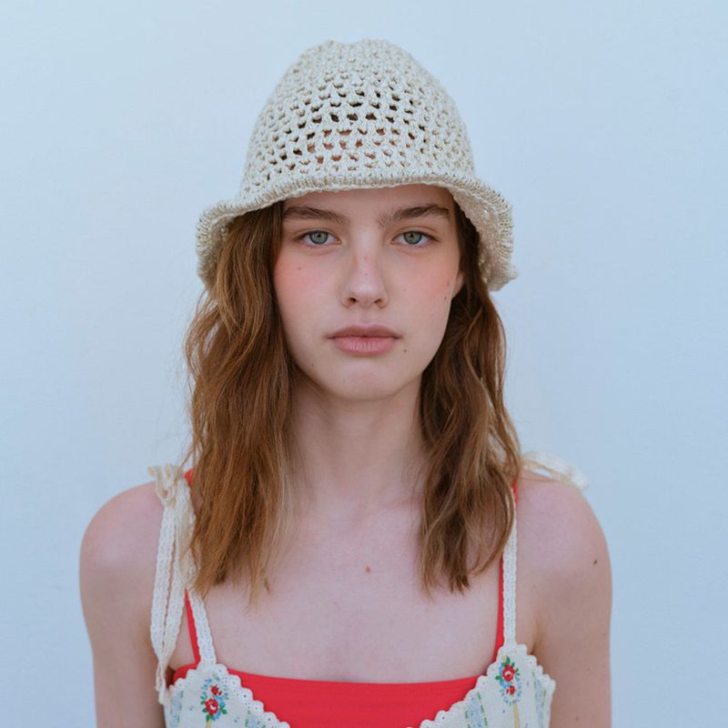 UNEVEN KINT BUCKET HAT