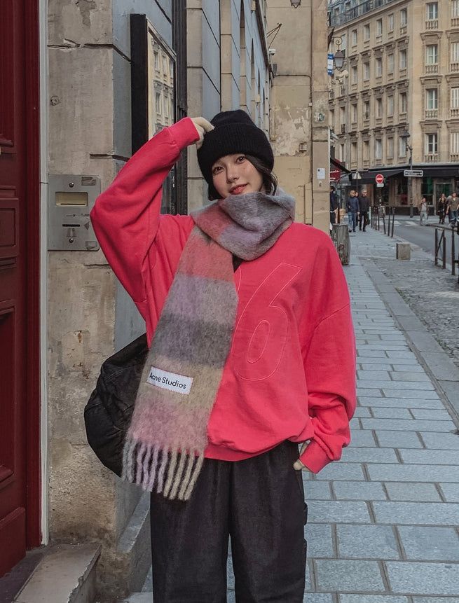 Pigment number patch sweatshirt
