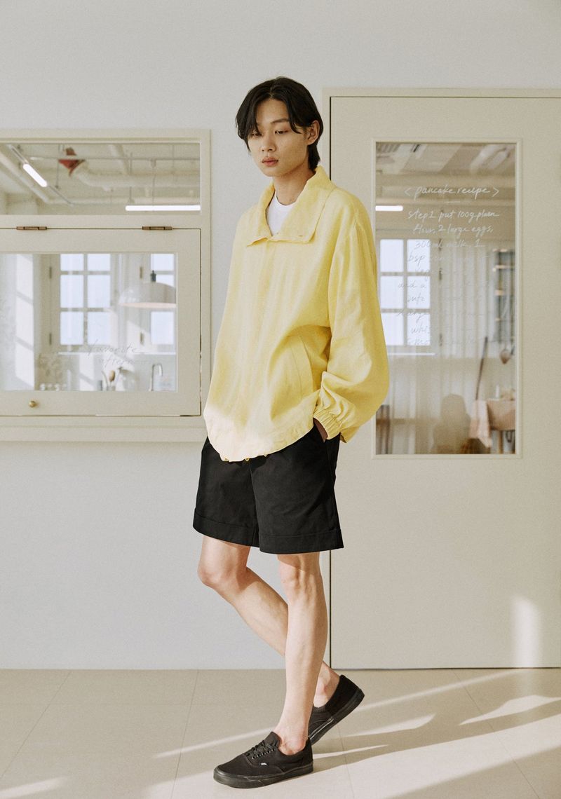 unisex cuff half pants black