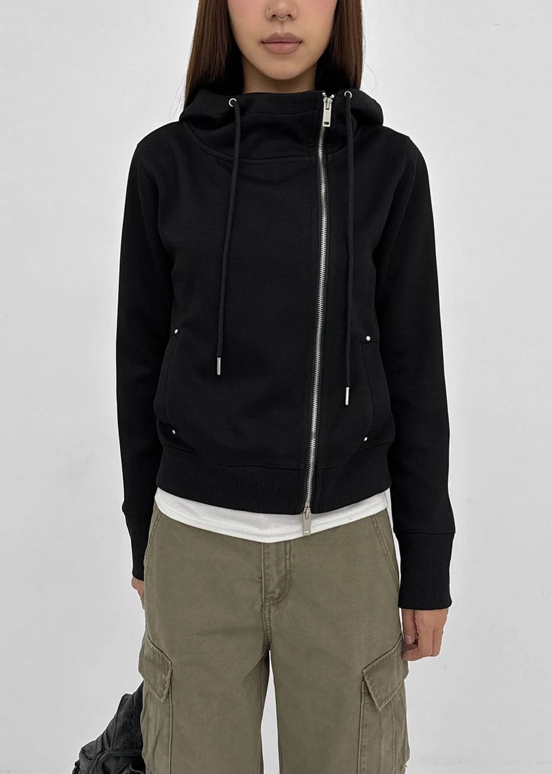 [MADE] Saniang Asymmetrical Rivet Zip-up Hoodie