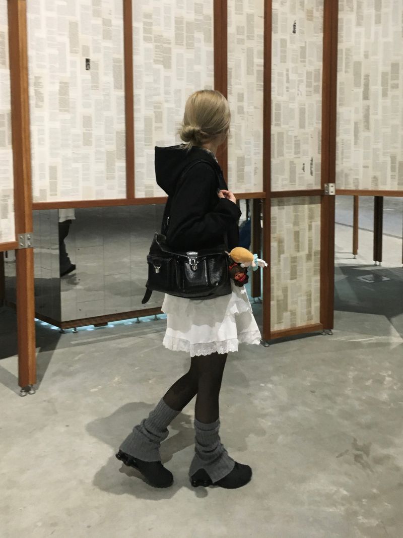 Slit Wave Golji Leg Warmers (3c)