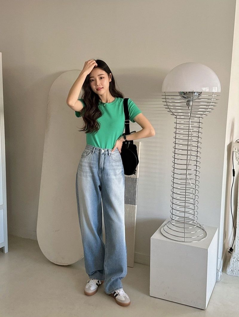 Hip Cat Brush Washed Wide Denim Pants