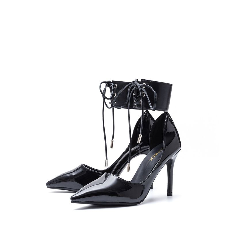 Ankle Point Stiletto Heel(Black)