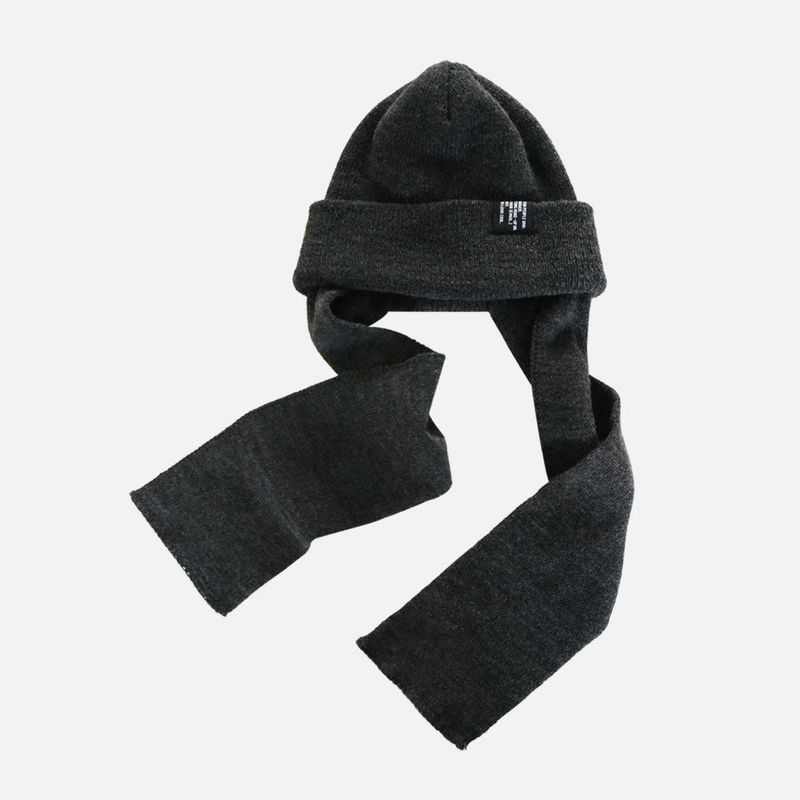 WOOR（ウール）の「EAR WARMER BEANIE (CHARCOAL)（Hats）」