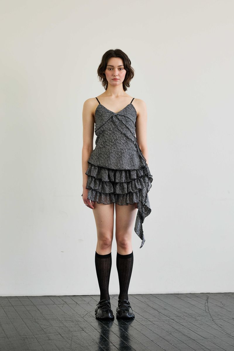 ARIKIM（アリキム）の「LEOPARD FRILL SLEEVELESS TOP / GRAY（Tops）」