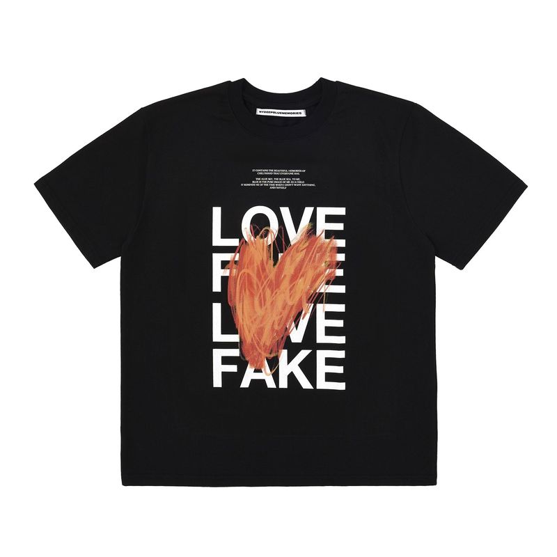 MYDEEPBLUEMEMORIES(マイディープブルーメモリーズ)の「ラブフェイクTシャツ / LOVE FAKE Tee black(Tops)」