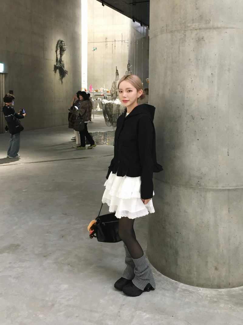 Slit Wave Golji Leg Warmers (3c)