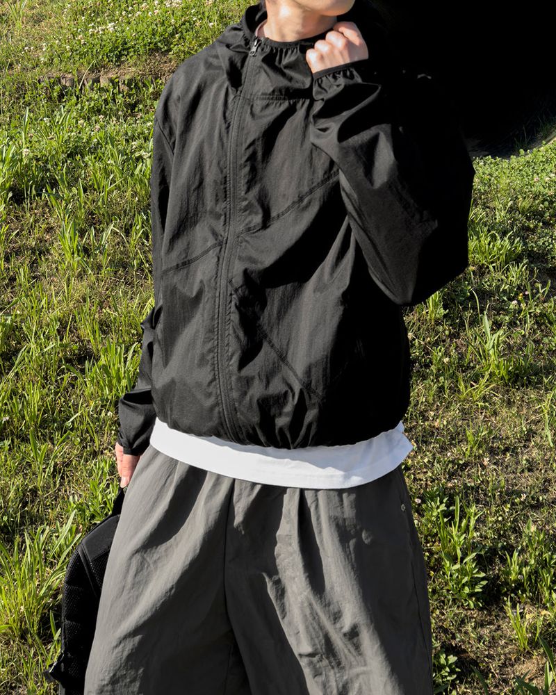 Aeric Diagonal Lightweight Windbreaker