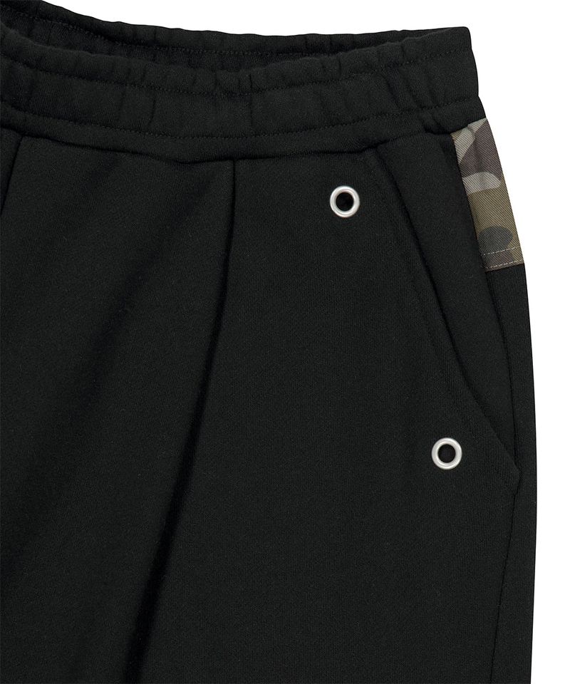 BERMUDA CAMO CARGO SWEATSHORT