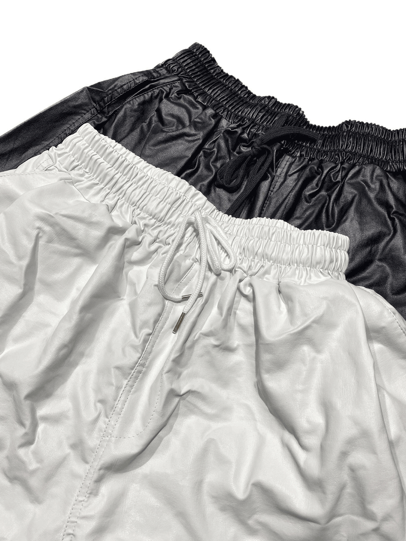 Leather Pintuck Bermuda Half Pants 2C