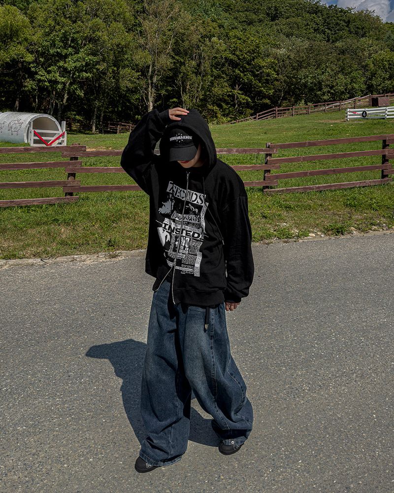 Second Oversized Fit Hoodie Zip-Up