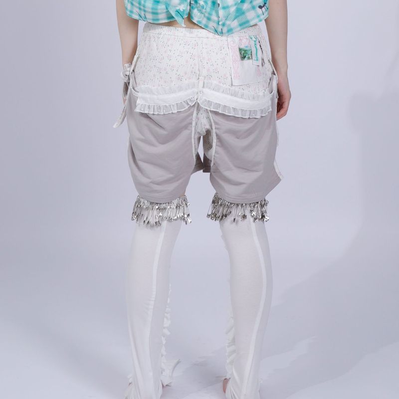 grandma‘s floral split shorts