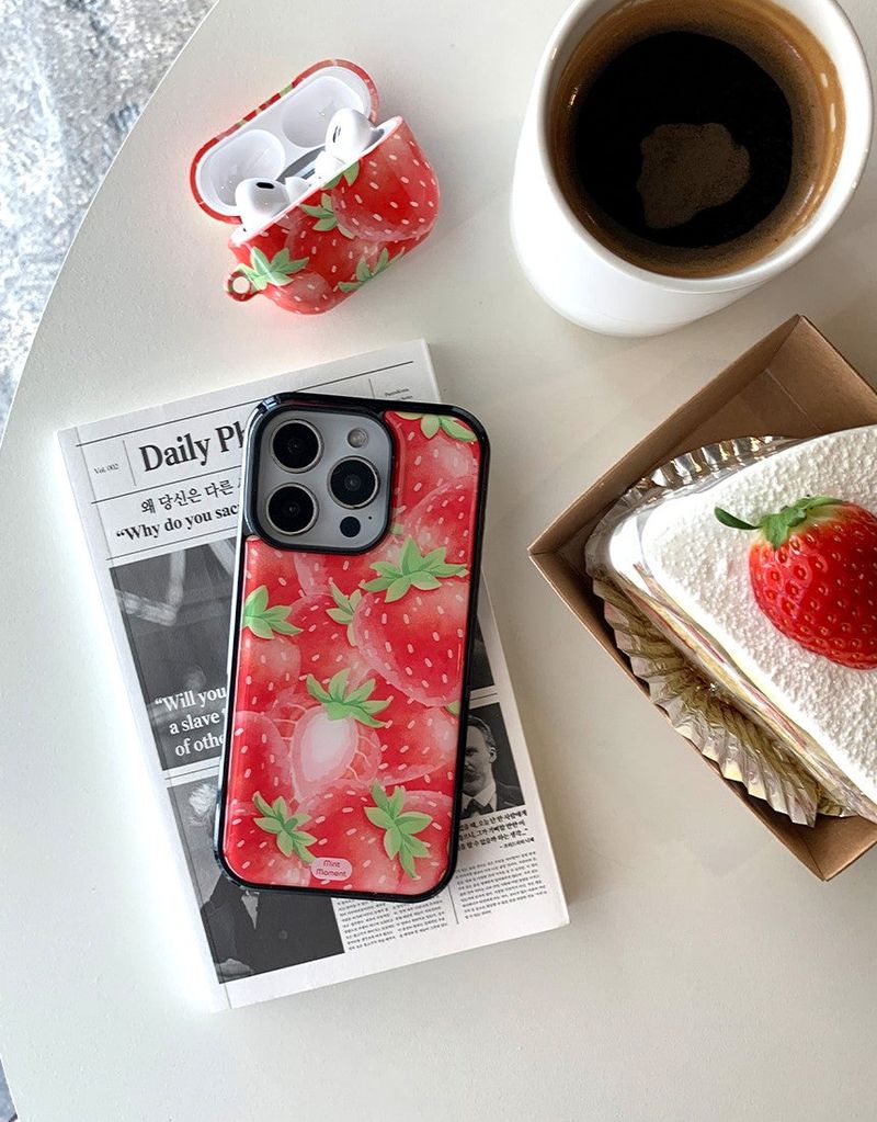 [MADE]レッドストロベリーシュガー ブラックエポキシ バンパーiPhoneケース