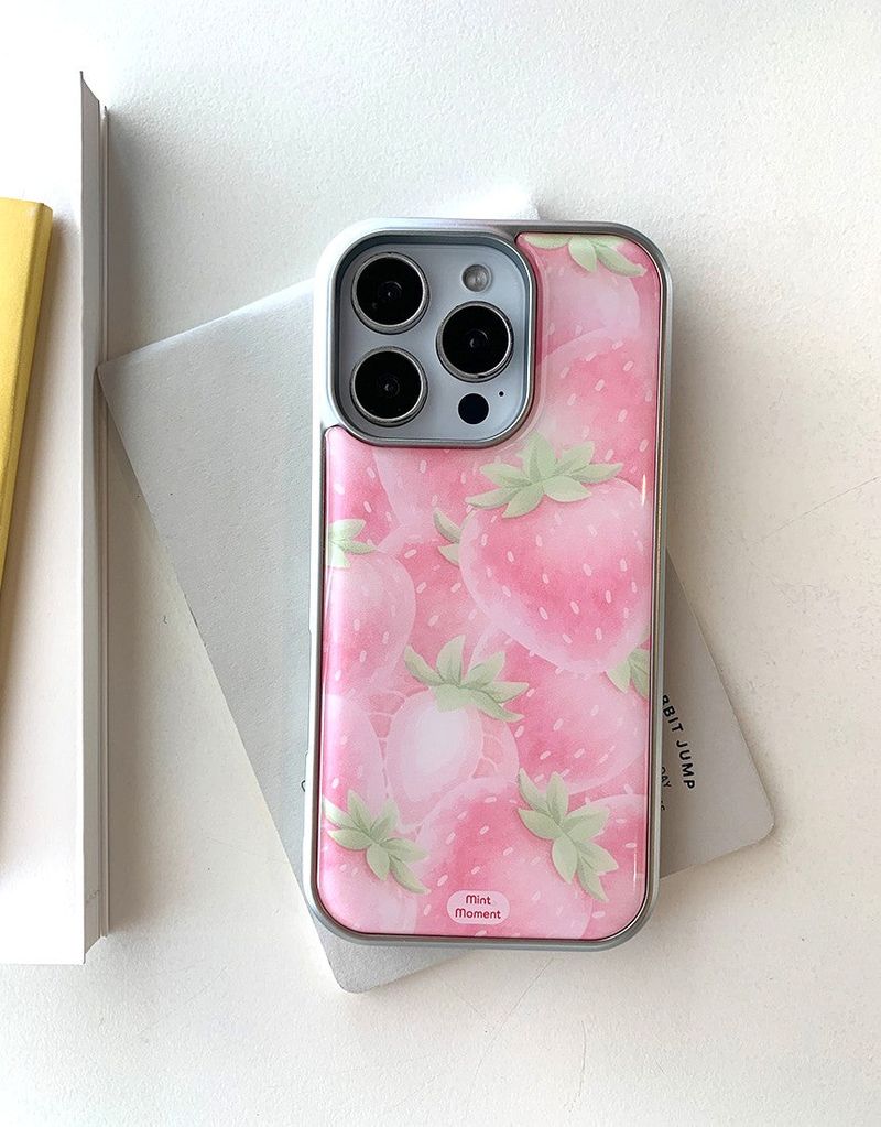 [MADE]ピンクストロベリーシュガー シルバーエポキシ バンパーiPhoneケース