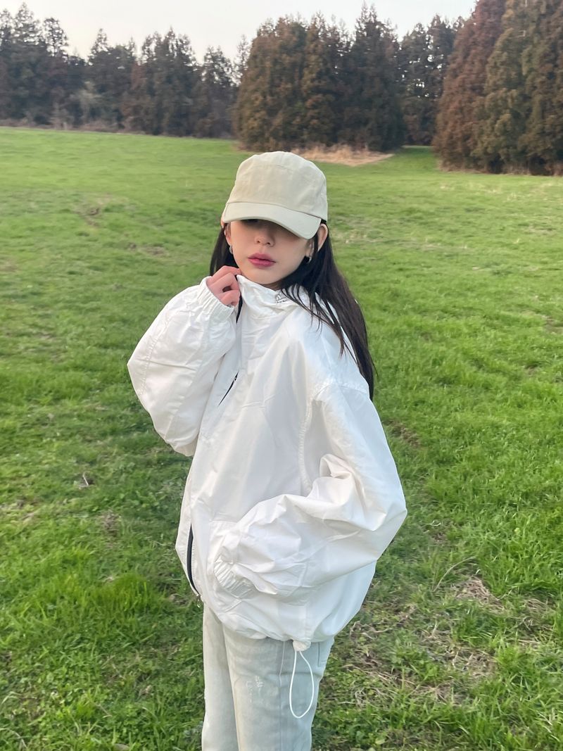 Layer hood jumper 