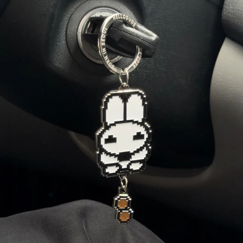 Metal Keyring - Pooping Rabbit