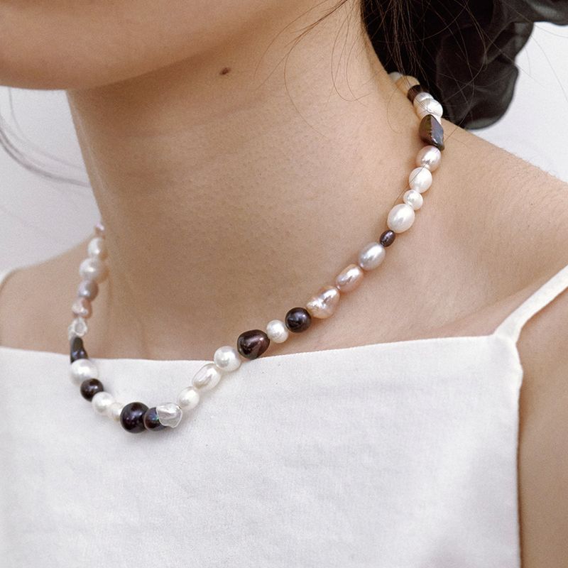 mixed pearl necklace