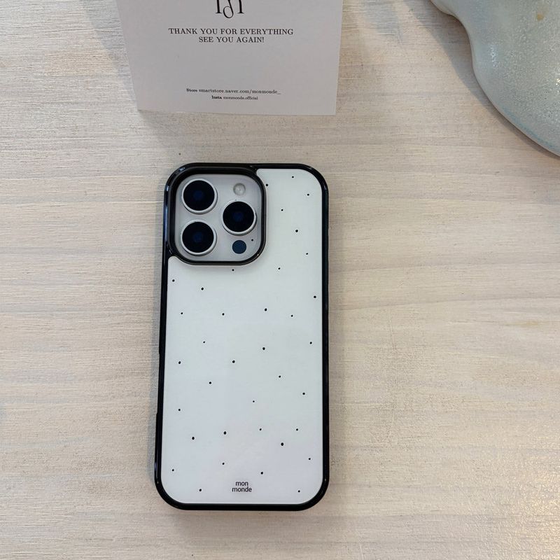 mon monde（モンモンド）の「snowing phone case (ivory) （Smartphone Accessories）」