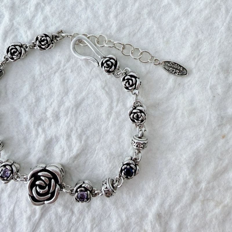 Noir Rose Bracelet