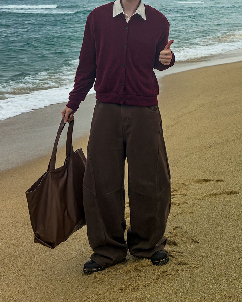 Orbit cut wide cotton pants