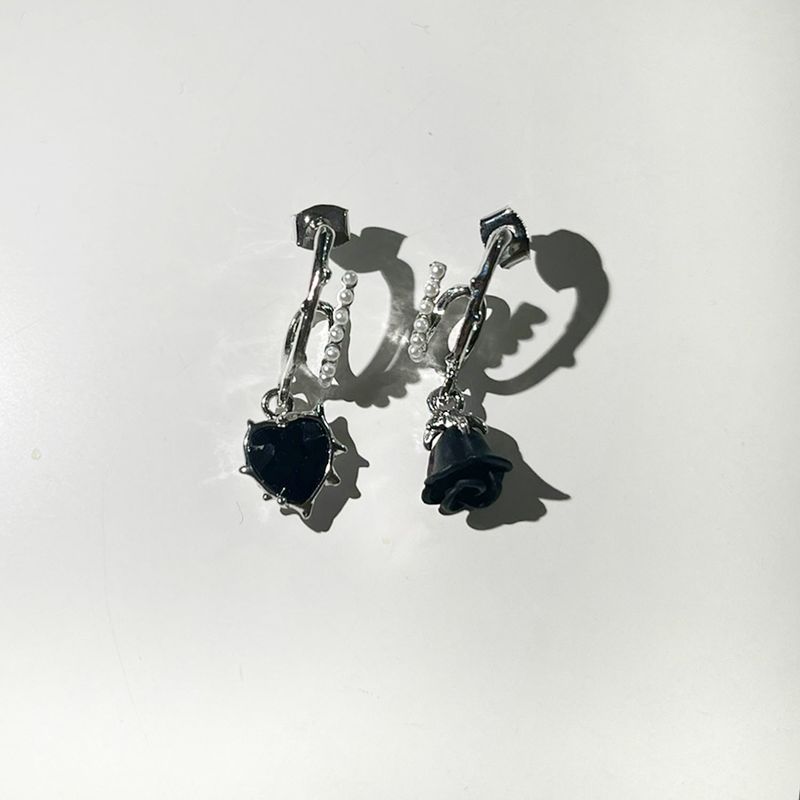 Black rose Earring