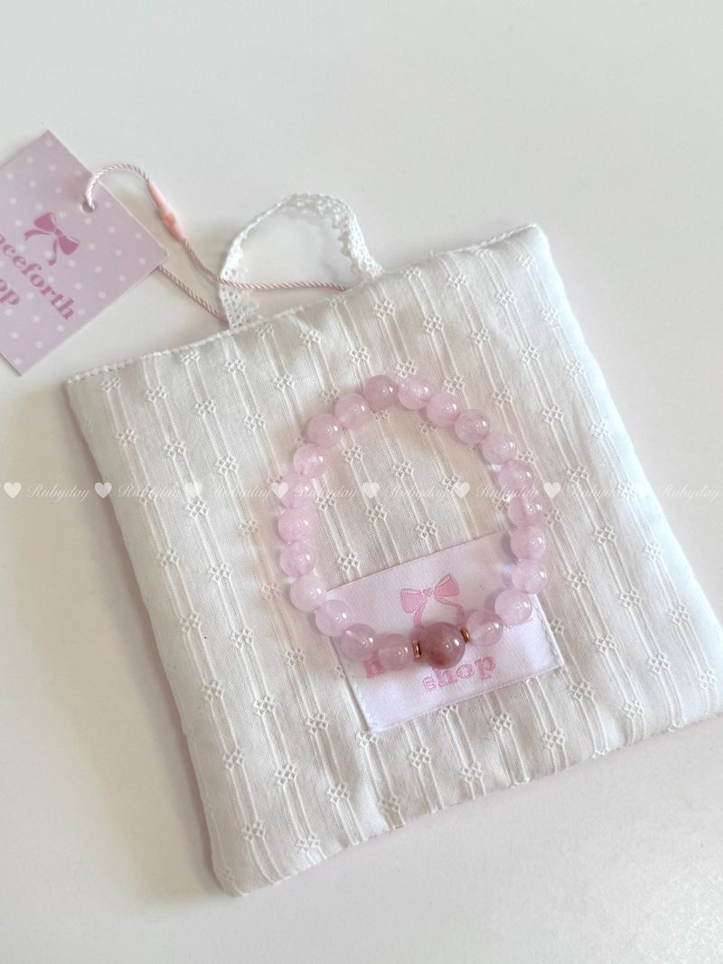 Pink glass bead bracelet
