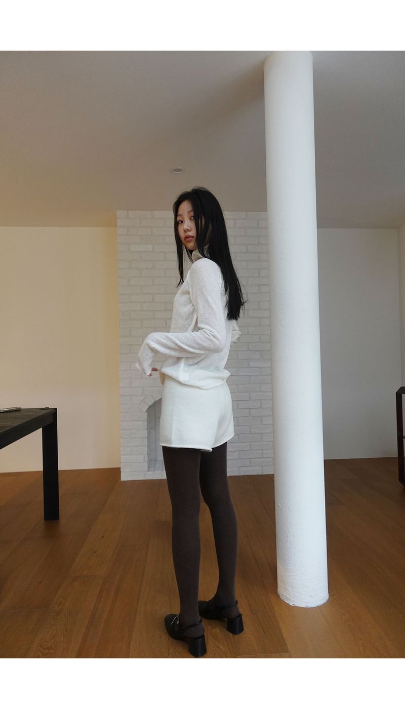 most knit shorts (3C)