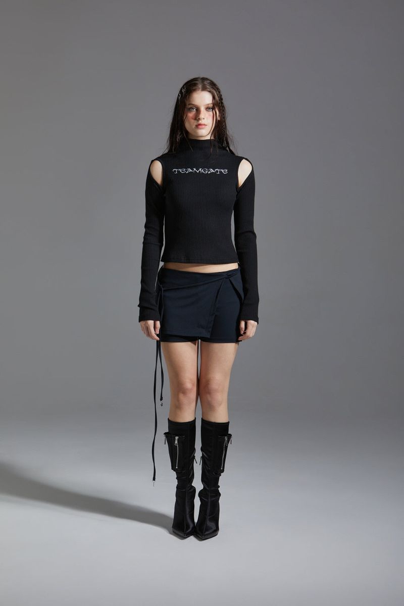 VERA SLIT T-SHIRT