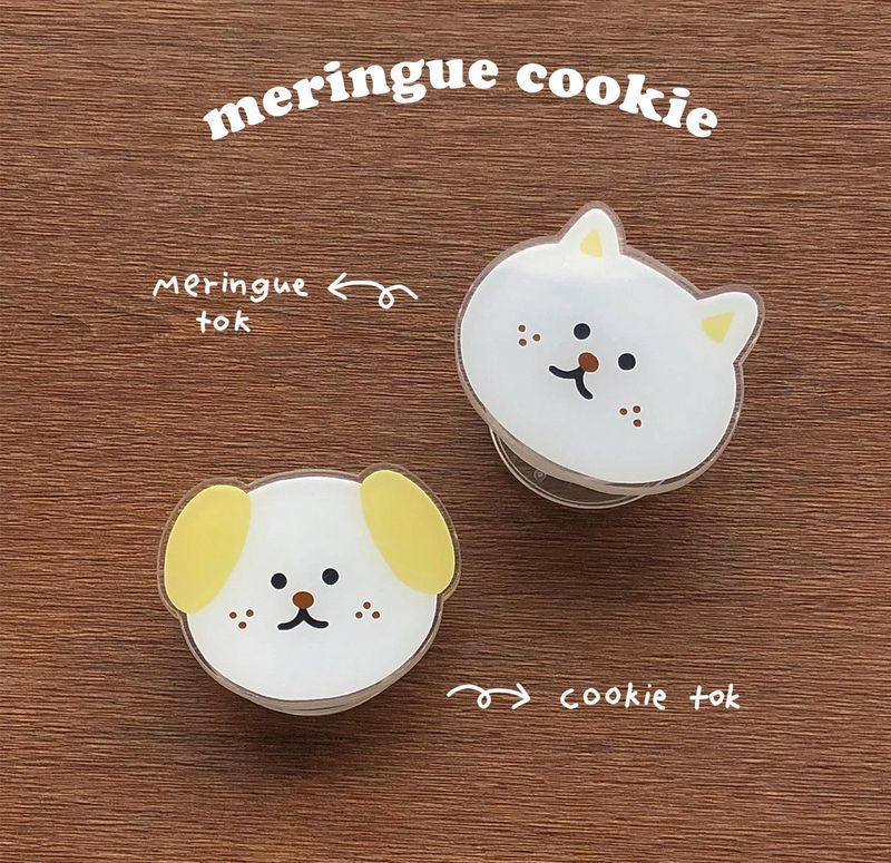 bora and(ボラアンド)の「Meringue&cookie grip tok (Cat, puppy)(Smartphone Accessories)」