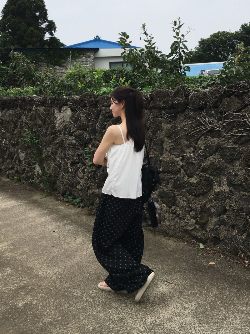 Polka Dot Wide Balloon Pants (2c)