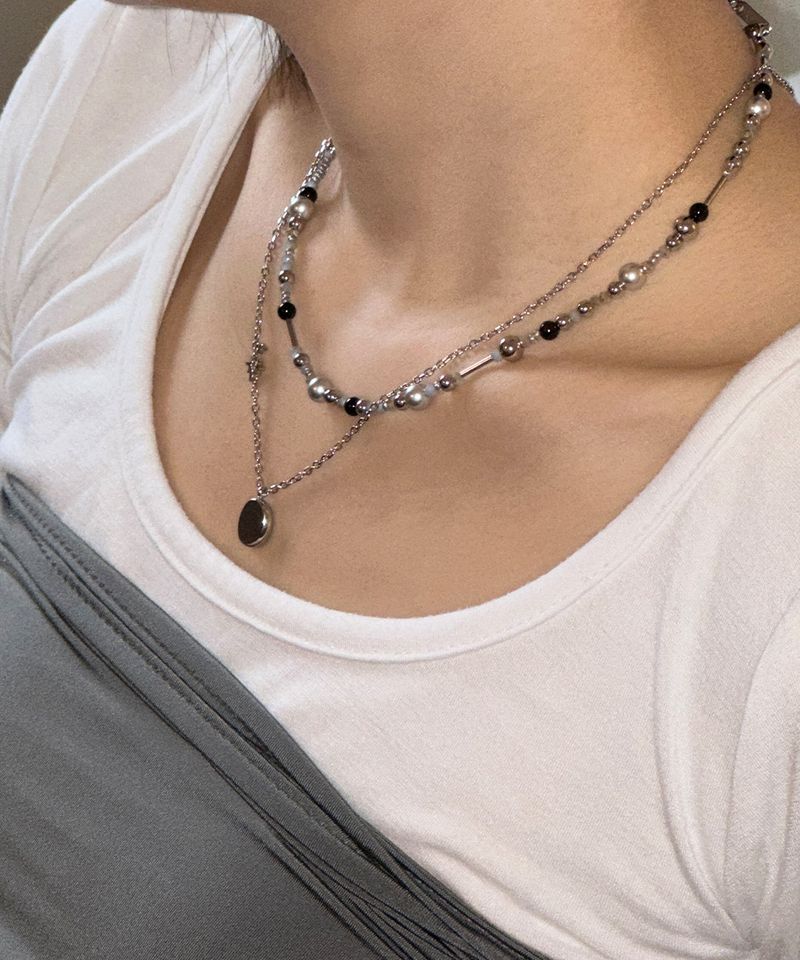 whes necklace