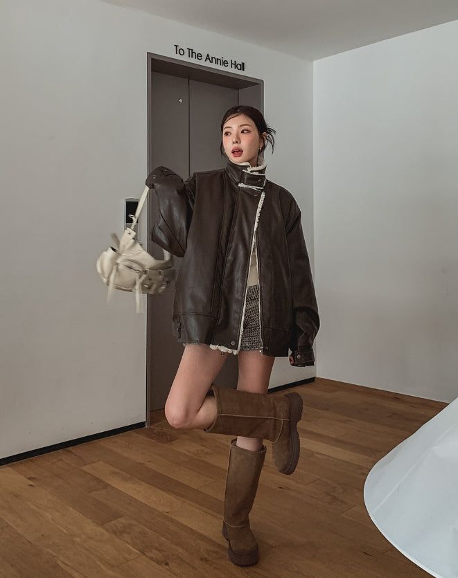 [Mink lining] Catch leather high neck half coat