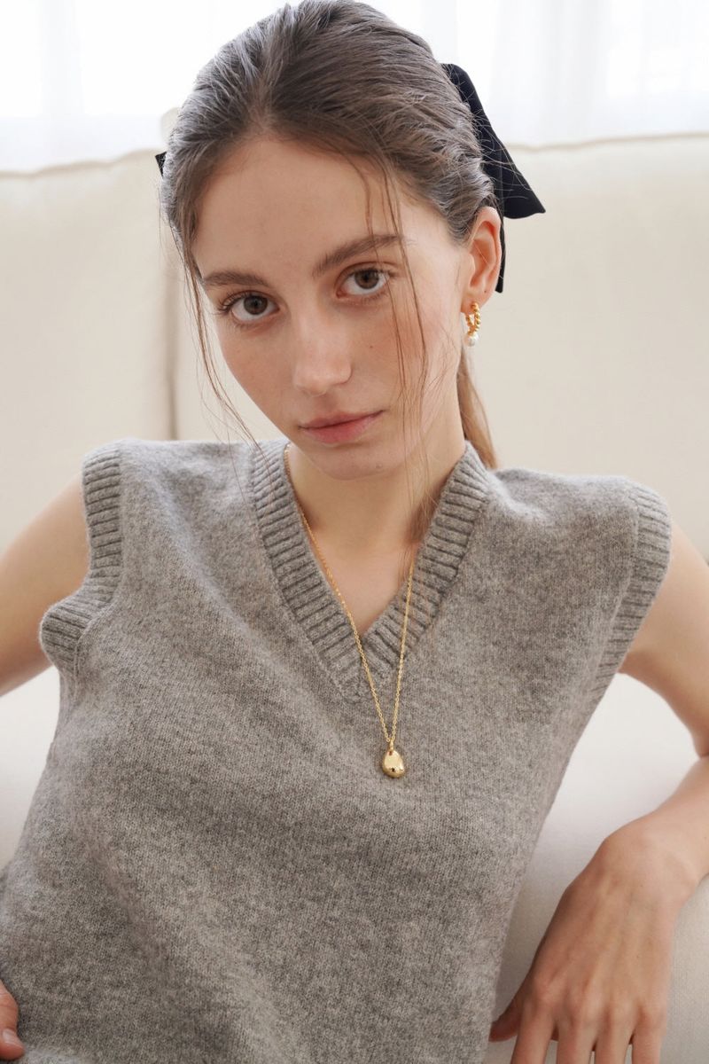 Classic Pebble Necklace