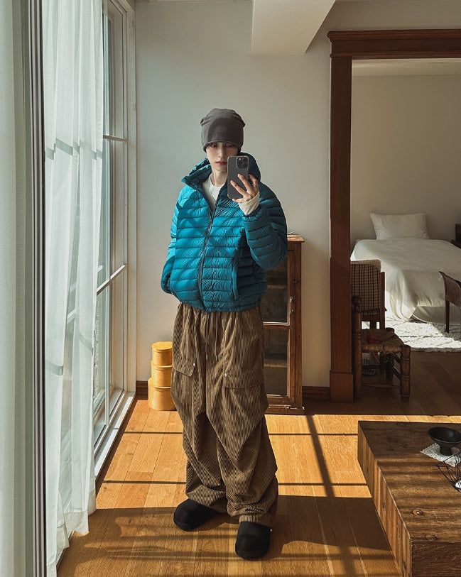 Melty Rivet Corduroy Wide Pants
