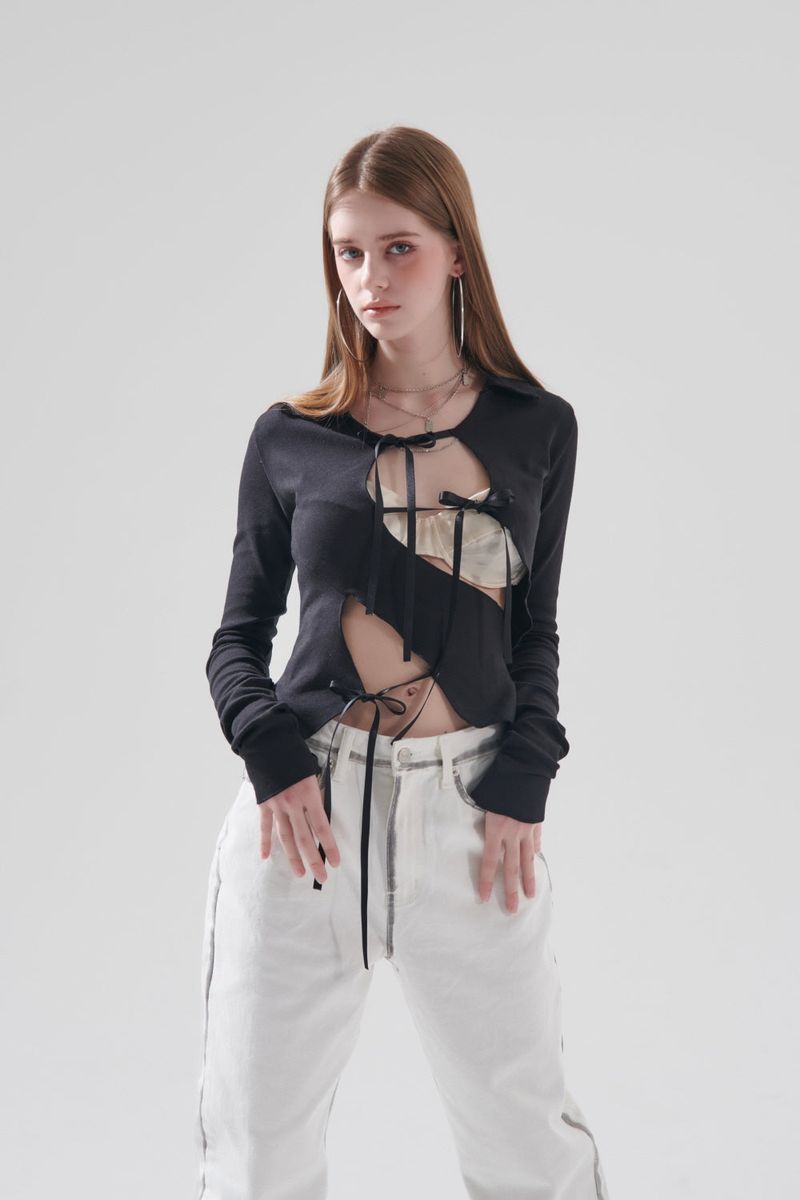 RIBBON COLLAR T-SHIRT