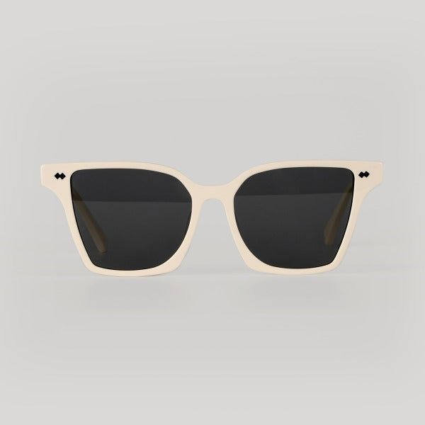 GEEKTA（ギクタ）の「JINDO (アイボリー)（ファッション小物）」