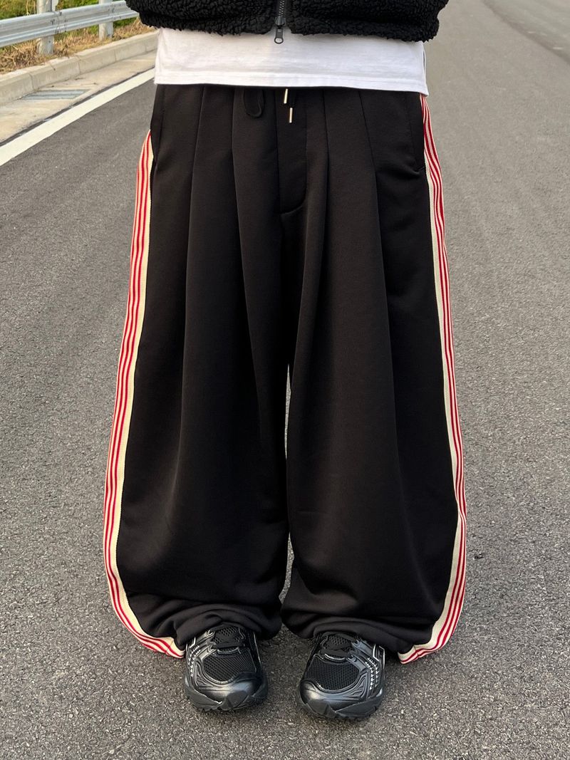 Boundary Track Two-Tuck Pants (4 Colors)
