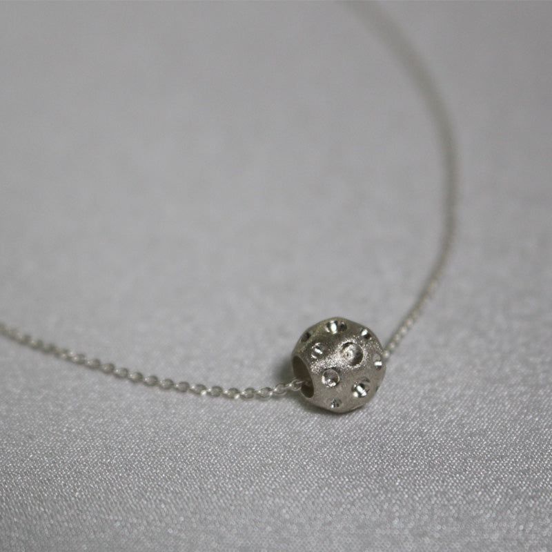 Dot Ball Necklace (Glossy)