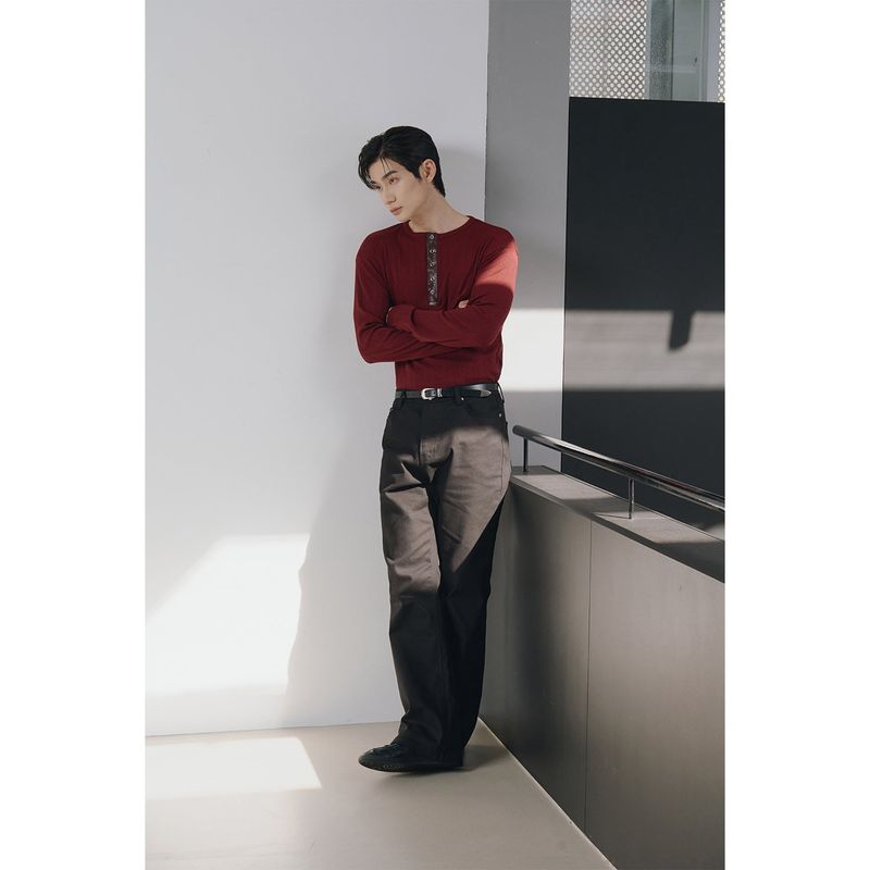 Leather ribbed henry neck long sleeves(Burgundy)