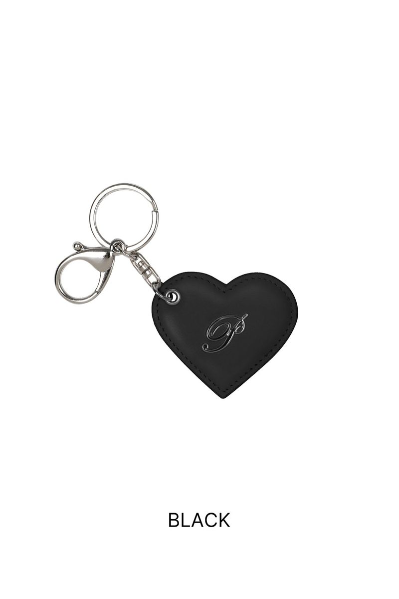 P LOGO HEART KEYRING