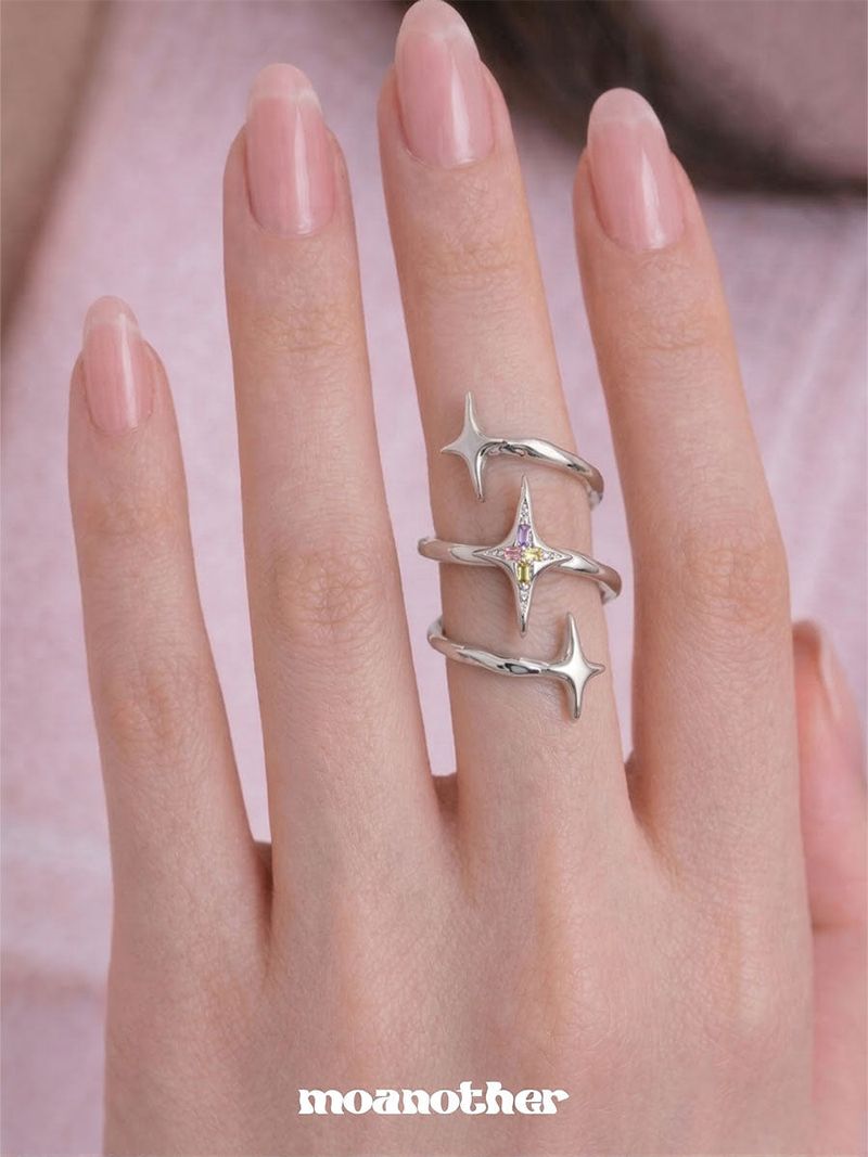 Aurora Star Ring