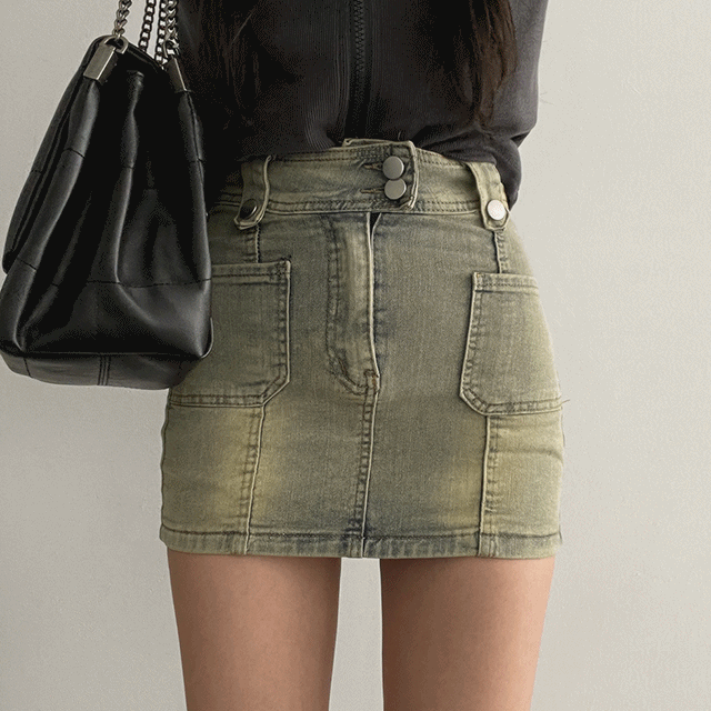 hijjoo（ハイチュー）の「Cour Vintage Unbalanced Two-Burton Cargo Miniskirt（Skirts）」