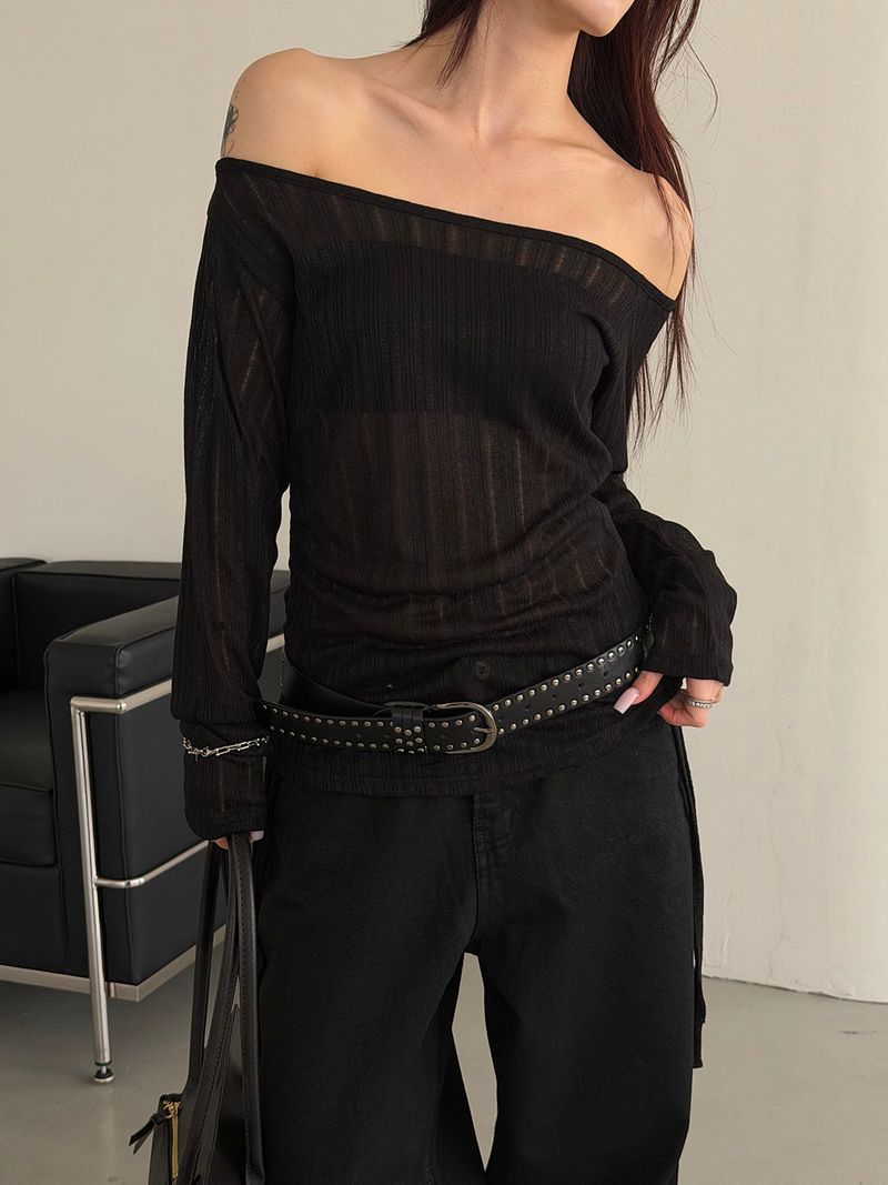 MUZESEOUL（ミューズソウル）の「See through off shirring t-shirts(3color)（Tops）」