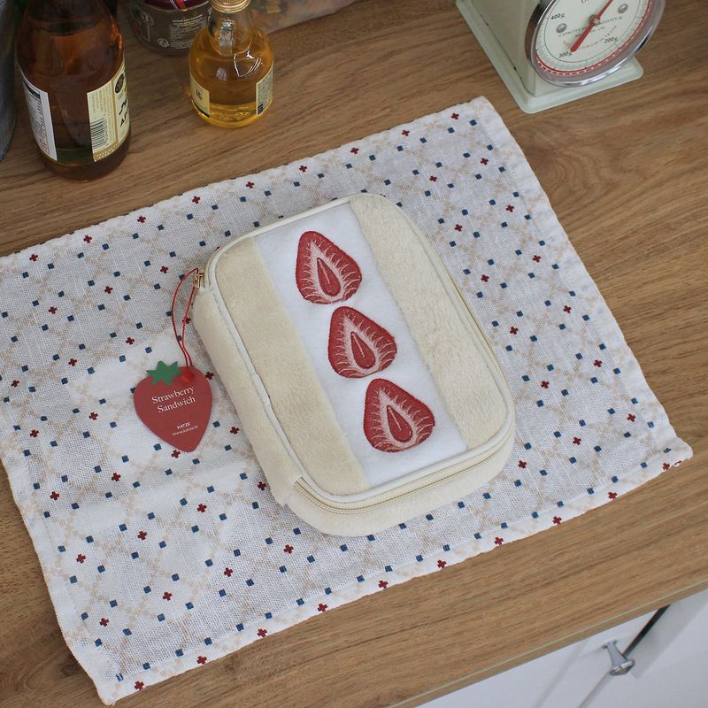 Strawberry Sandwich
