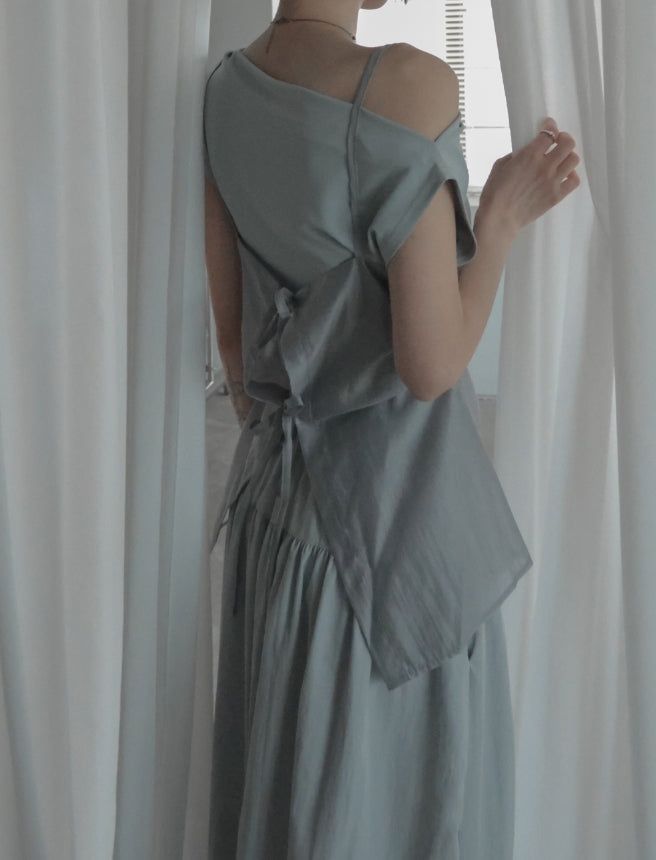 Elouve One-Shoulder Tee
