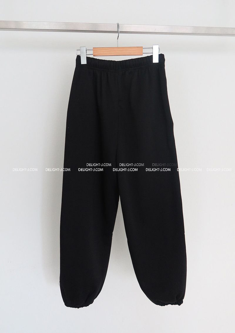 Heart Cubic Napping Hooded & Jogger Two-Piece Set