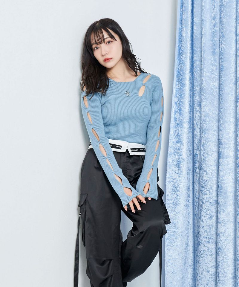 ANDGEEBEE（アンジービー）の「ホールカットニットトップス（Tops）」