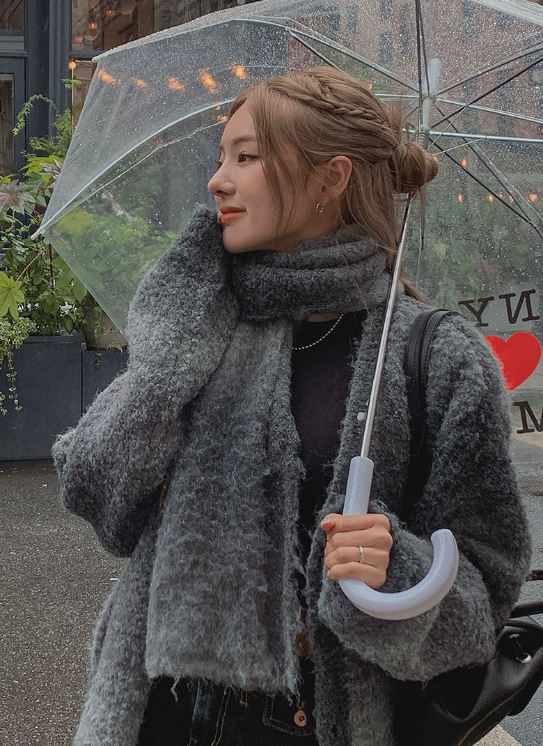 ULAN（ユレン）の「カラフルグラデーションマフラー（Fashion Accessories）」