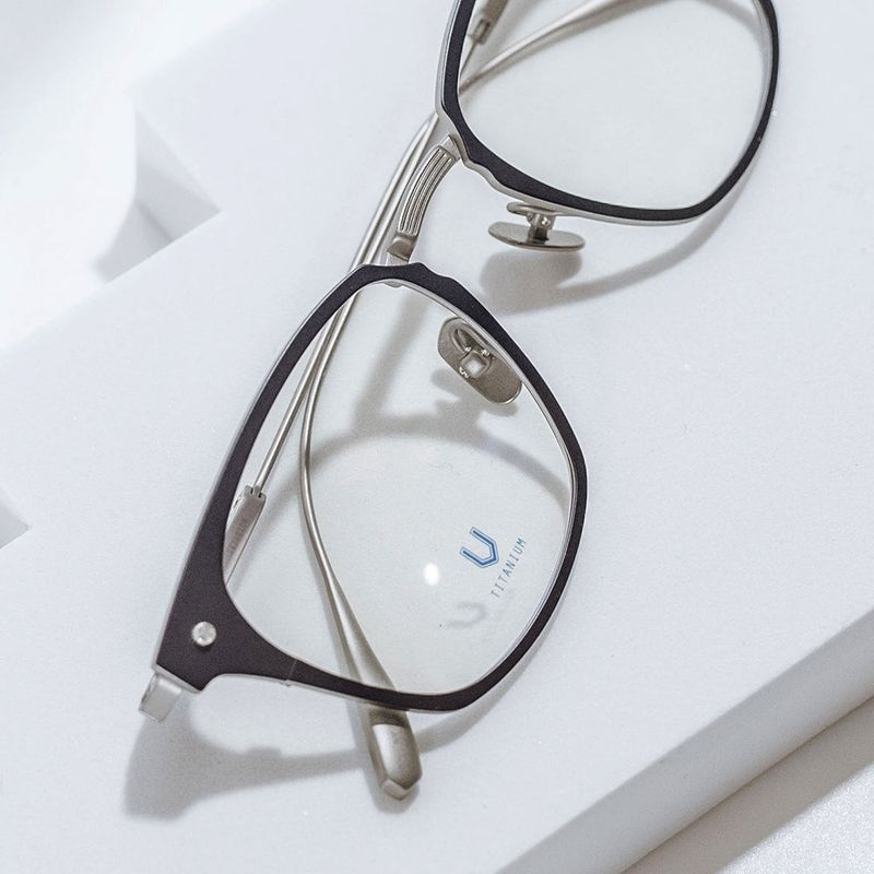Knouun Square titanium glasses CODE. 104. A Navy N Silver