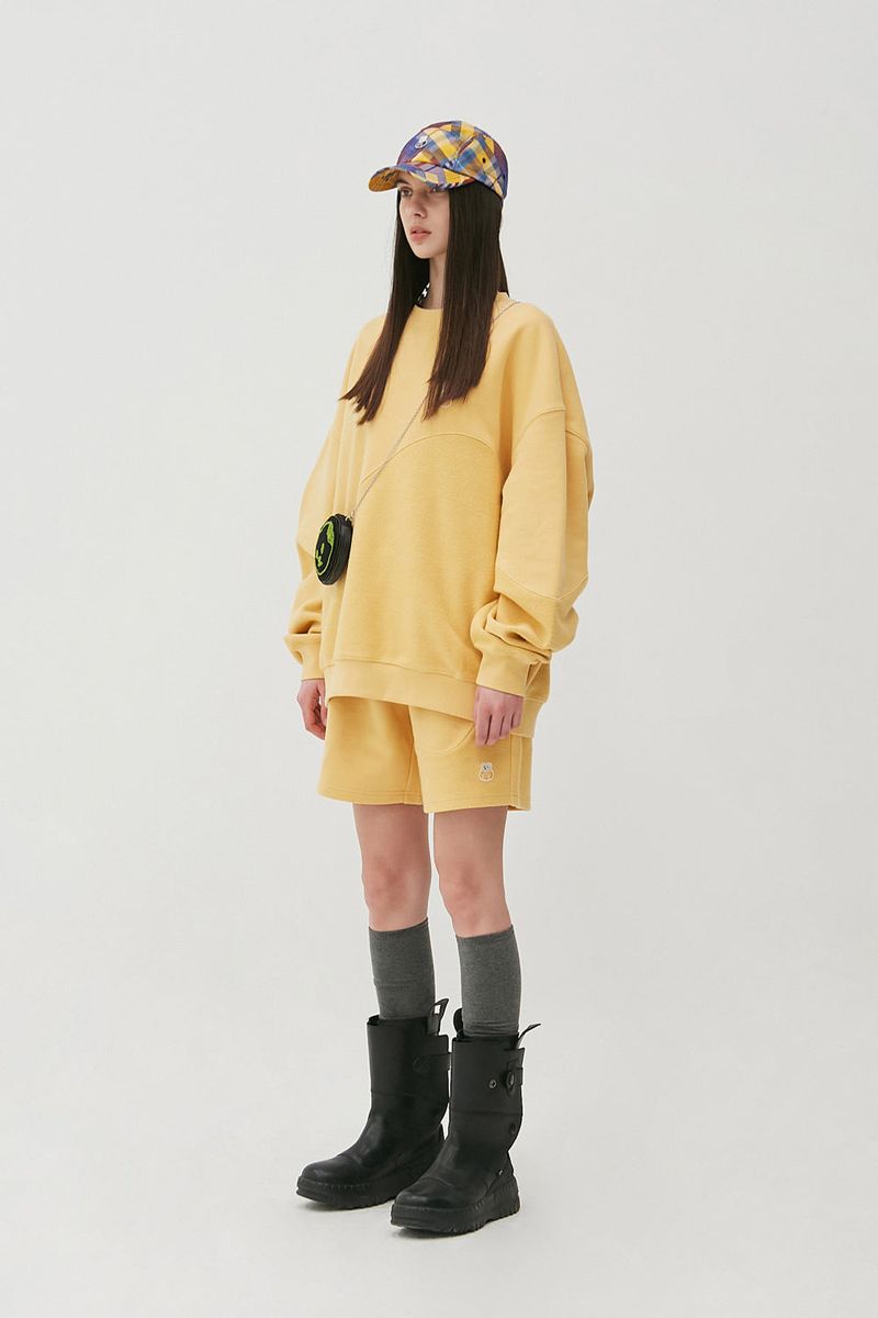 Reverse Bear Patch Crewneck_Canary
